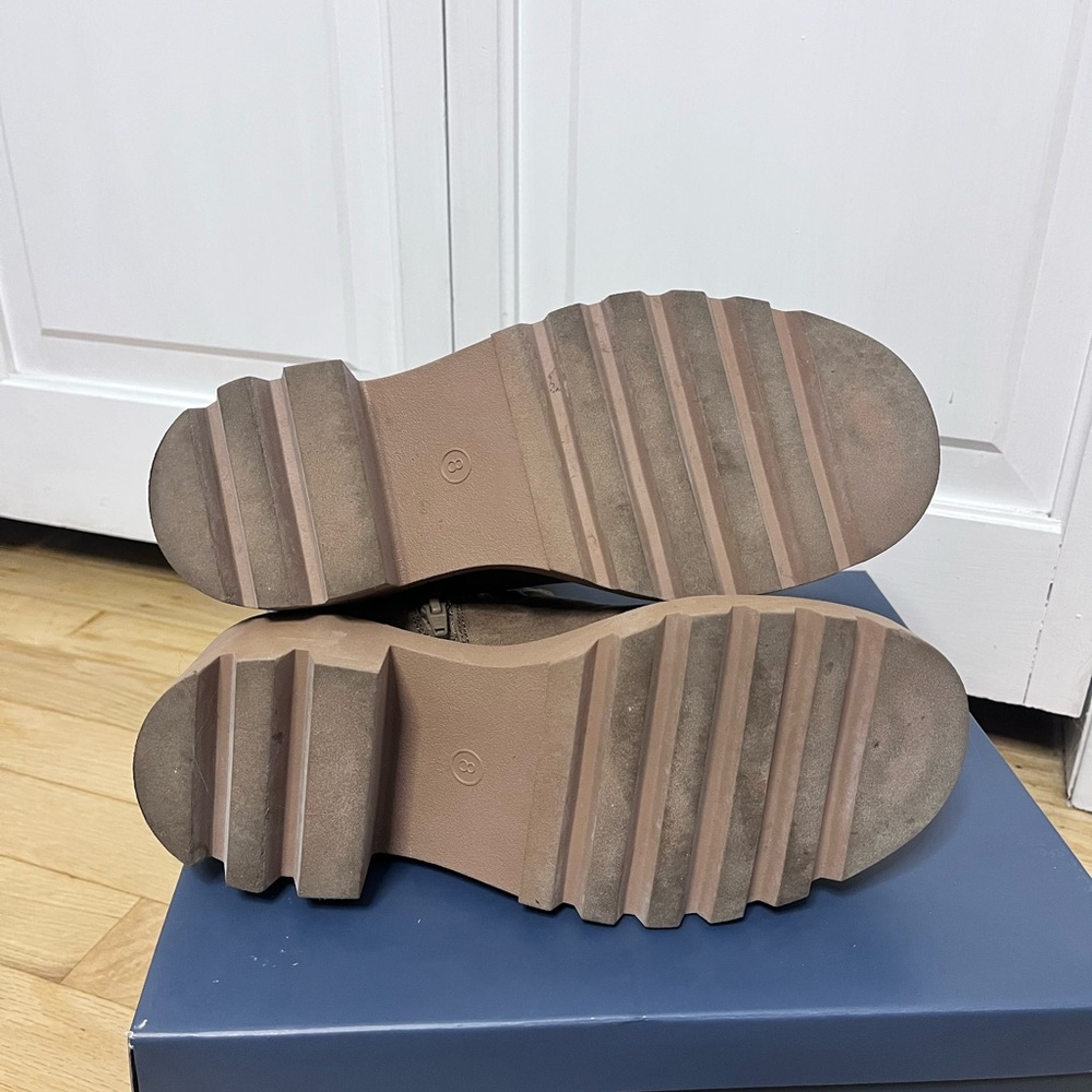 Universal Thread Taupe Chelsea Boots - Picture 5 of 5